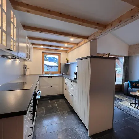 La Bosch, 7-persoons Luxe Eigen Woning Met Privétuin Chalet Ehrwald