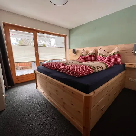 La Bosch, 7-persoons Luxe Eigen Woning Met Privétuin * Ehrwald