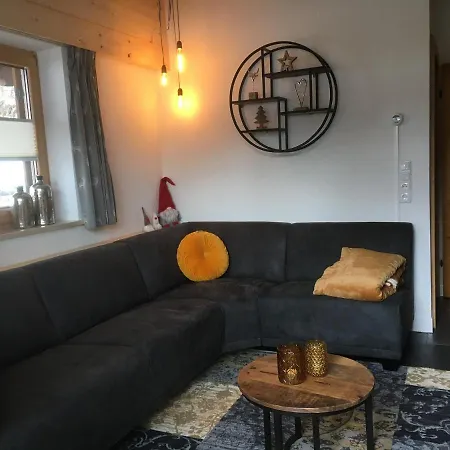 La Bosch, 7-persoons Luxe Eigen Woning Met Privetuin شاليه *